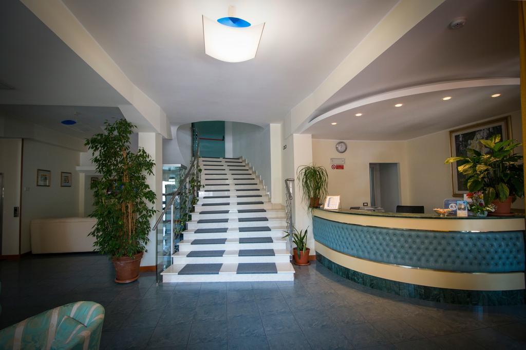 Hotel Gabbiano Porto San Giorgio Eksteriør bilde