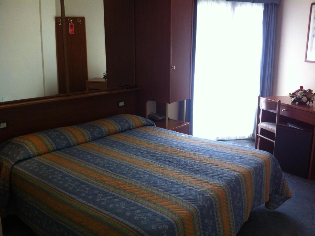 Hotel Gabbiano Porto San Giorgio Rom bilde