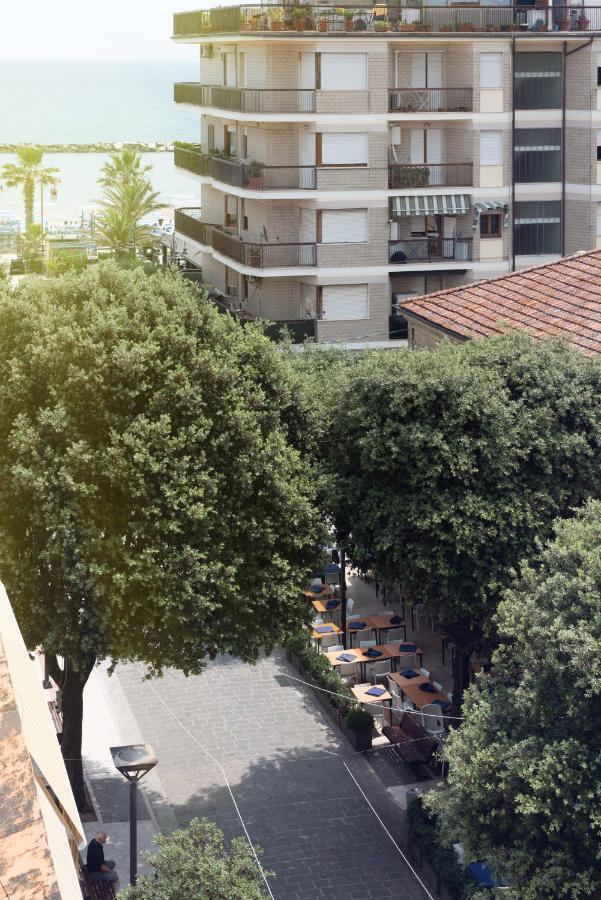 Hotel Gabbiano Porto San Giorgio Eksteriør bilde